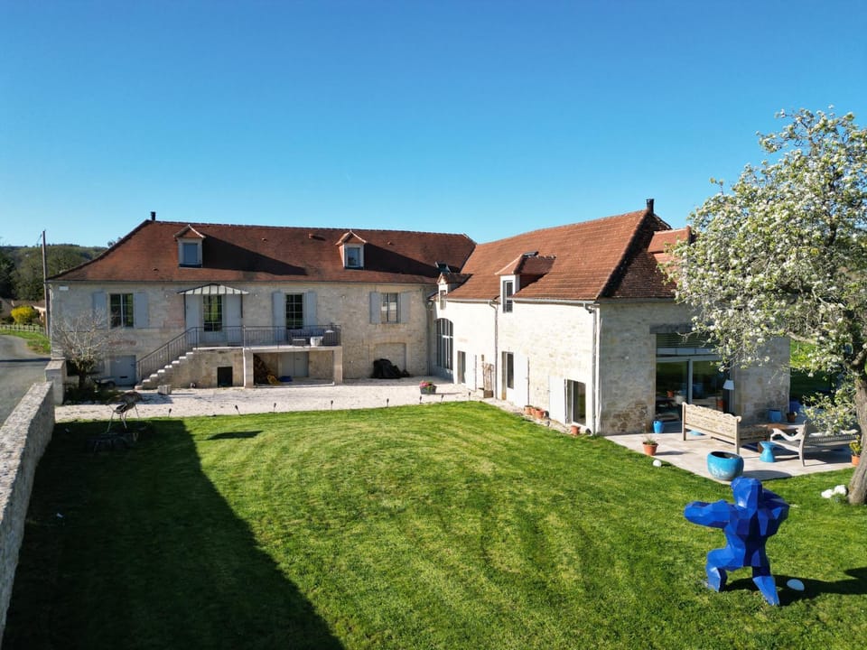 Property building, Garden