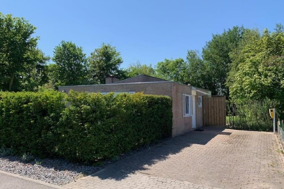 Property building, Parking