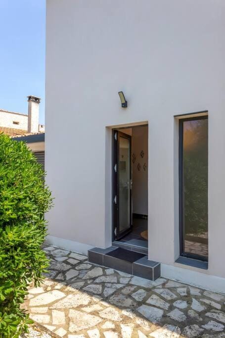 Chez Diane - Luxueuse Villa avec piscine et plage à proximité Villa in La Grande-Motte