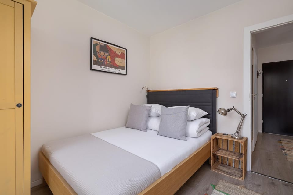Bed, Bedroom, wardrobe