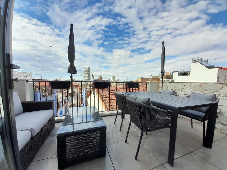 Atico Roseta Luxury Apartment in Alicante
