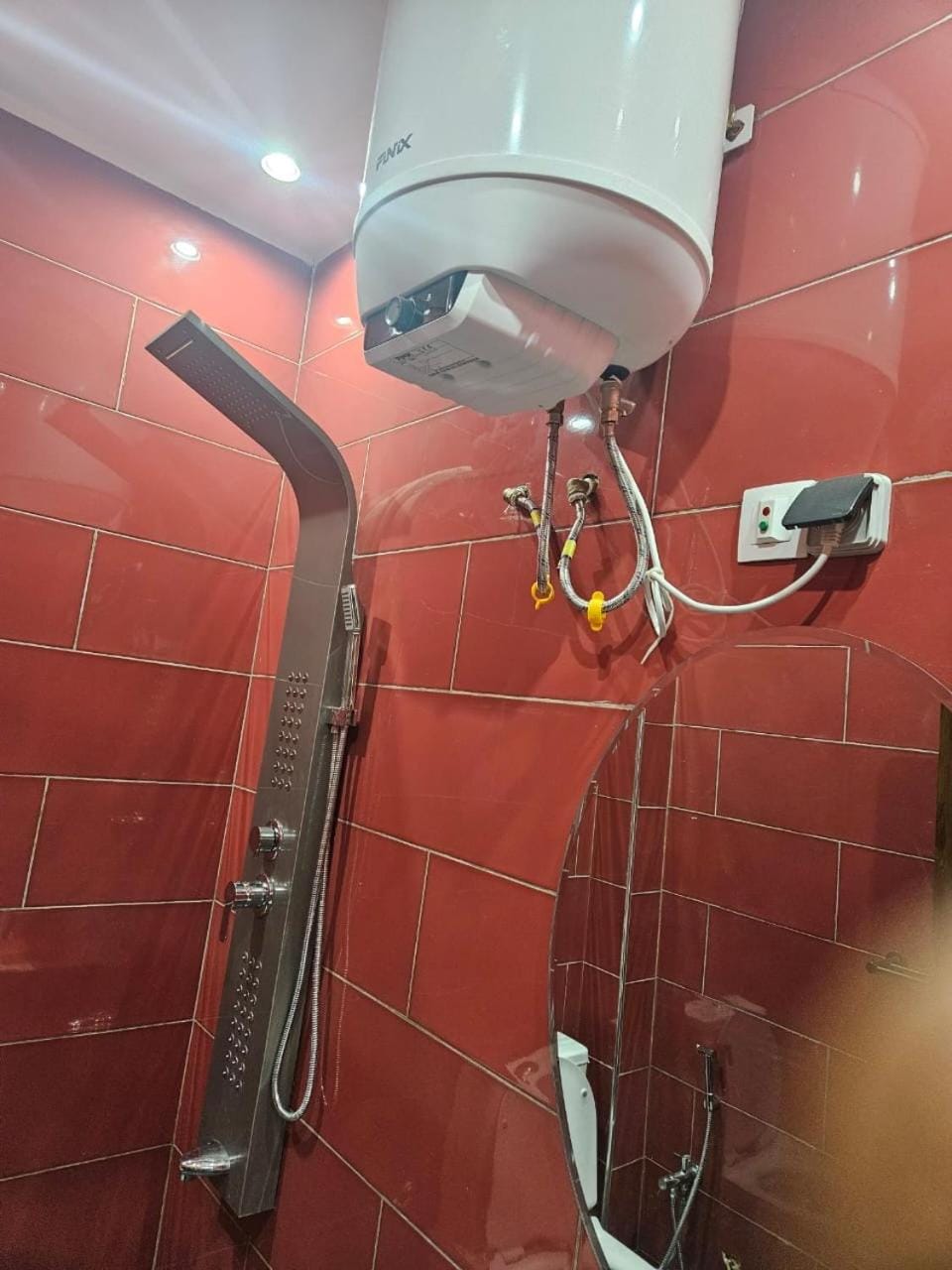 Studio meublé Dakar Sénégal, Chambre , salon , toilette et cuisine séparés Apartment in Dakar