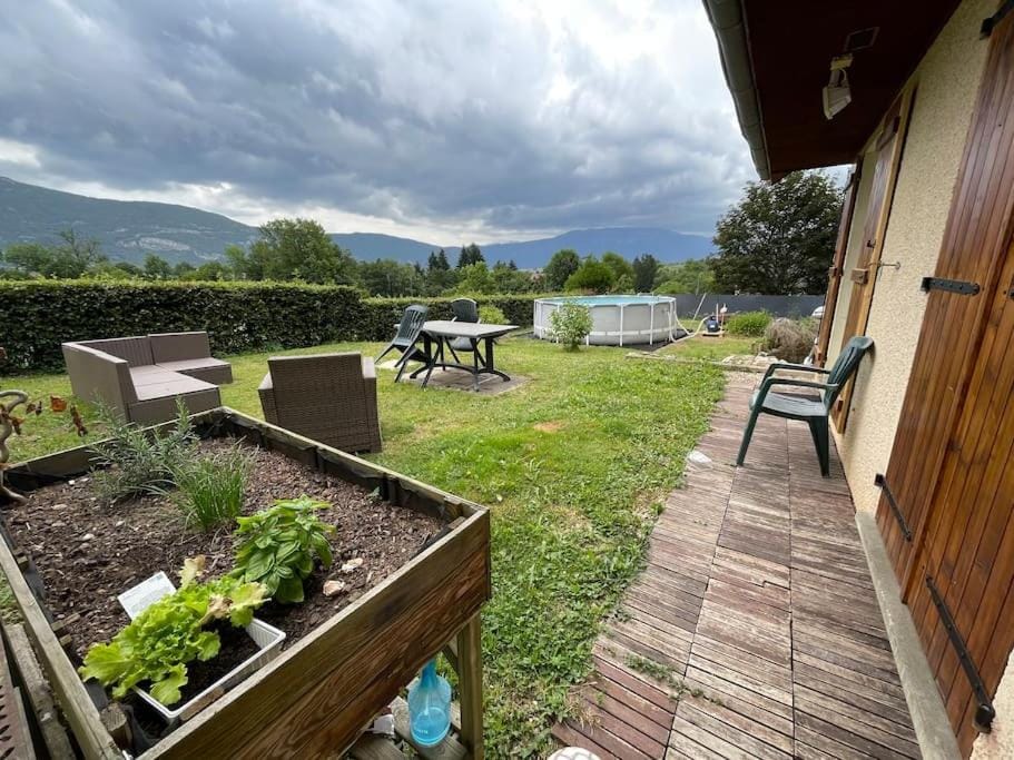 Maison de campagne proche du lac d’aiguebelette House in Auvergne-Rhône-Alpes