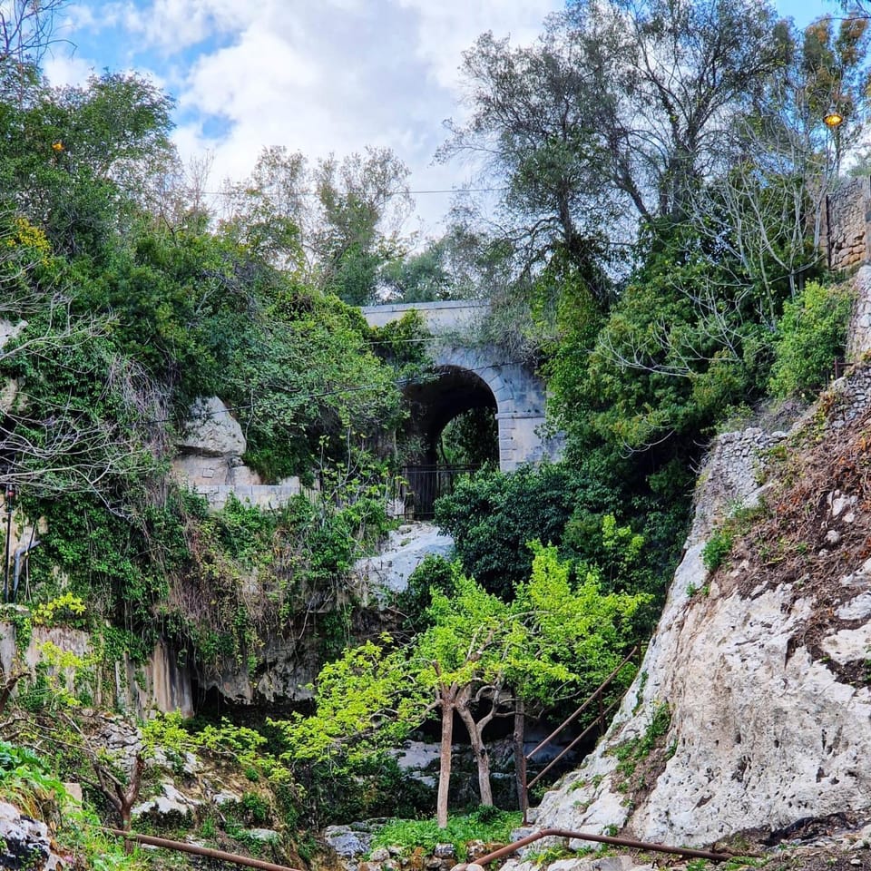 Nearby landmark, Natural landscape