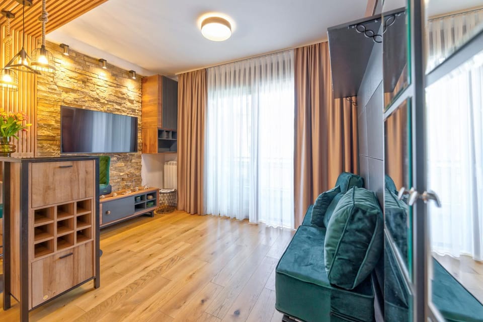 Living room, Photo of the whole room