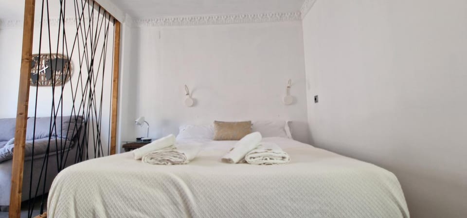 Adanar Estudios MZ Apartment in Granada