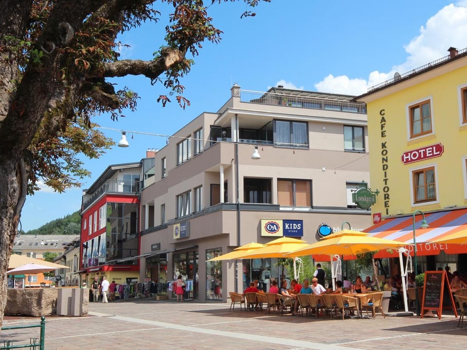 Property building, Summer, City view, Mountain view