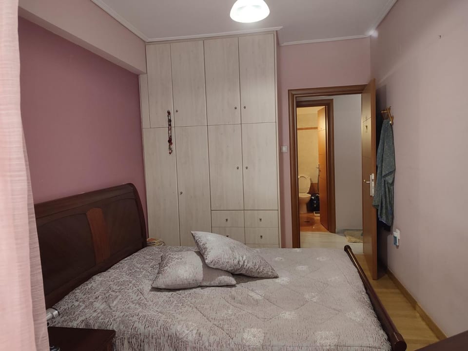 Bed, Photo of the whole room, Bedroom, wardrobe