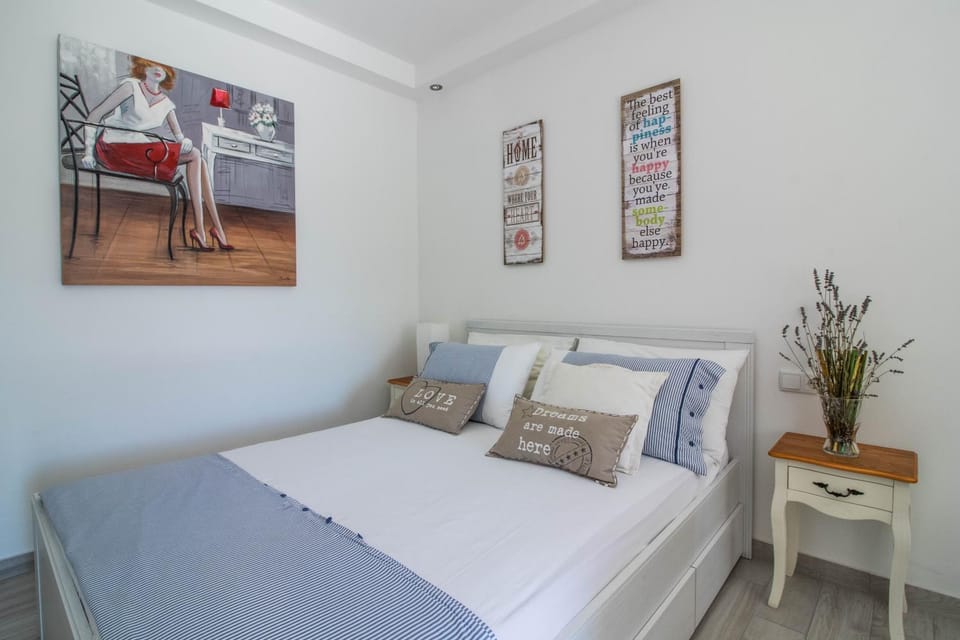 Adriana Holiday Apartment Apartment in Istria County