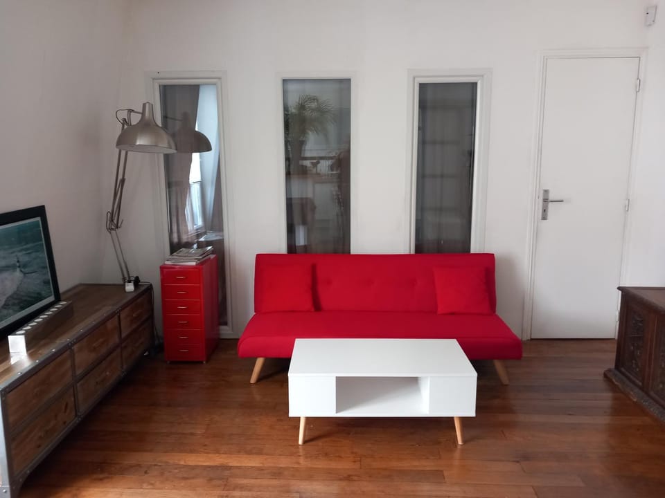 Property building, Living room
