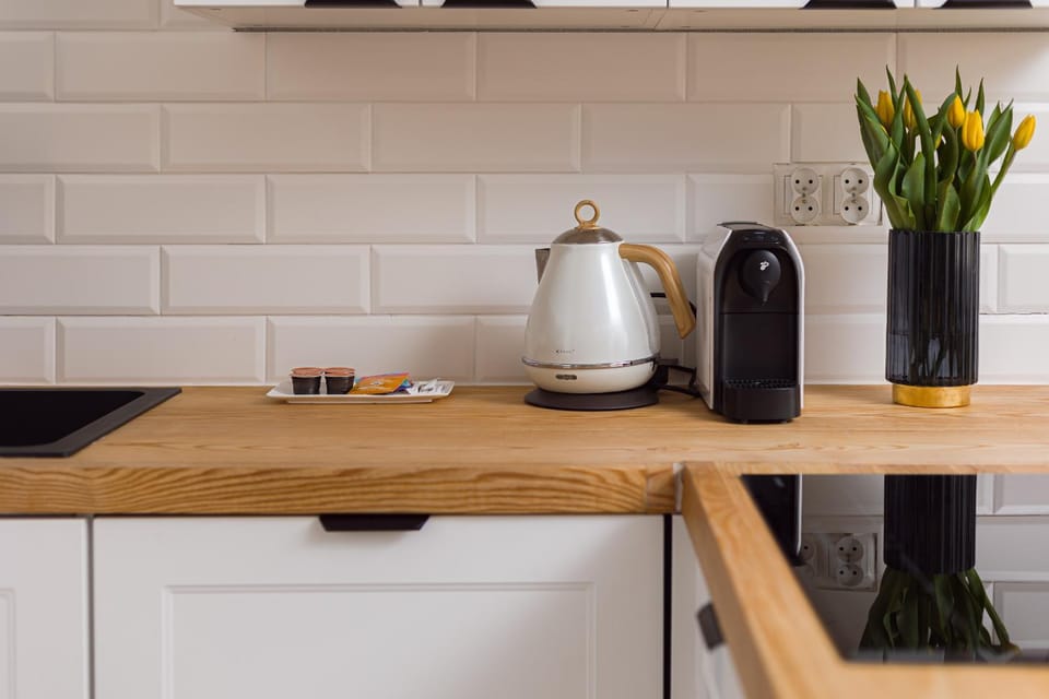 Coffee/tea facilities, Kitchen or kitchenette