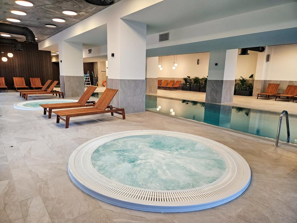 Hot Tub, Spa and wellness centre/facilities, Swimming pool
