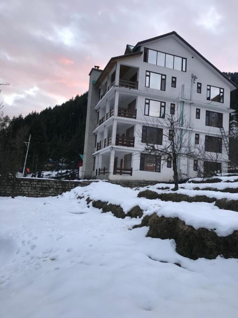 Hotel Delfryn Hotel in Manali