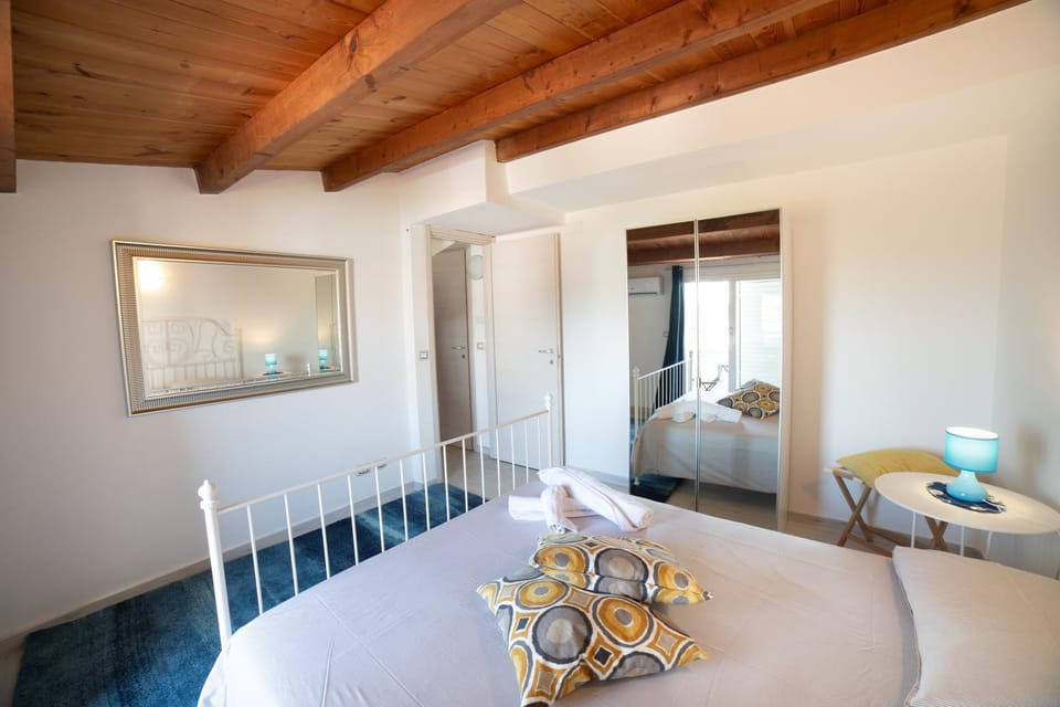 Arenella Beach Apartment in Sicily