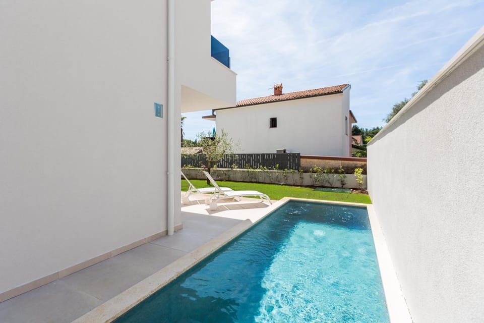 Holiday Home Blossom by SeeAdria House in Novigrad