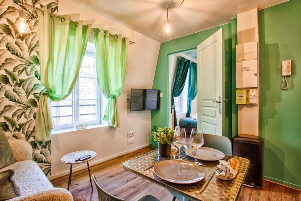 La Bonbonnière verte Apartment in Caen