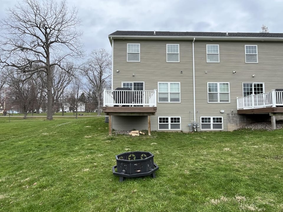 Property building, Natural landscape