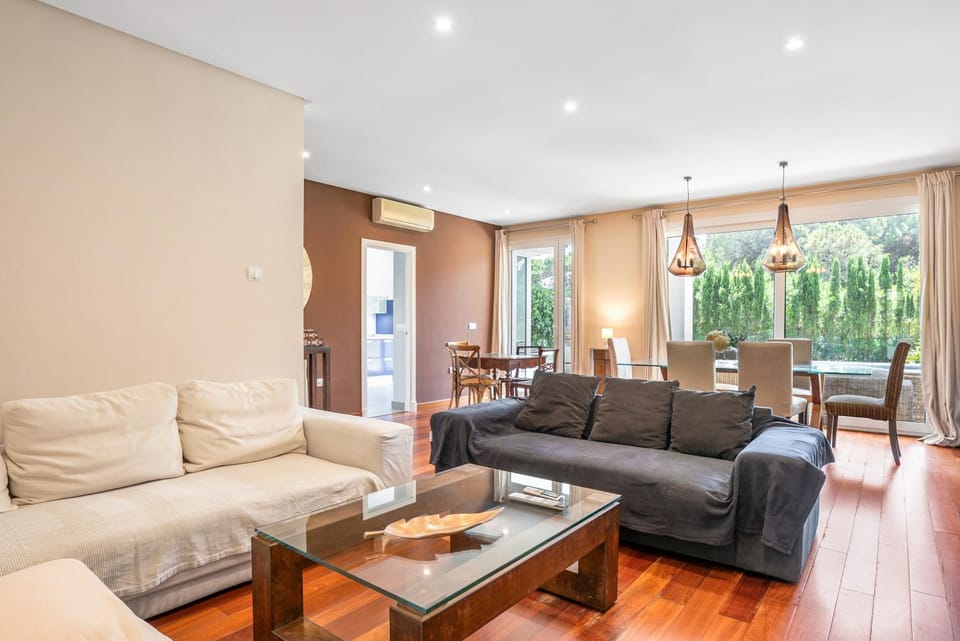 Property building, Living room