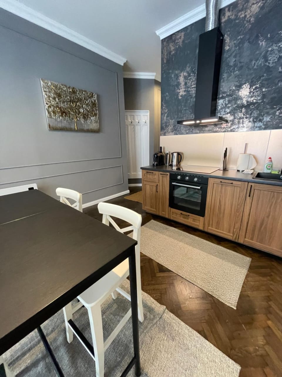 Kitchen or kitchenette, Dining area, pet friendly, stove