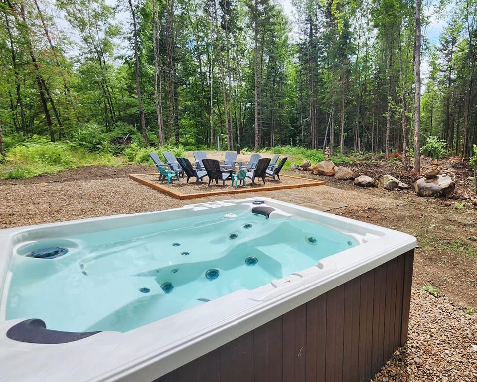 Sezona - Nature escape in Tremblant Chalet in Ontario