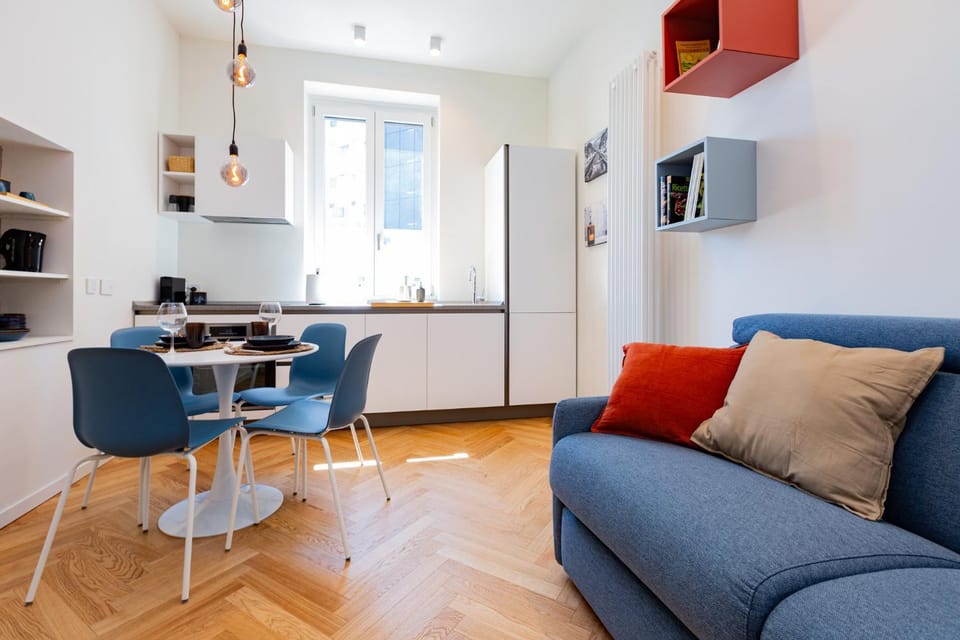 Kitchen or kitchenette, Living room, Seating area