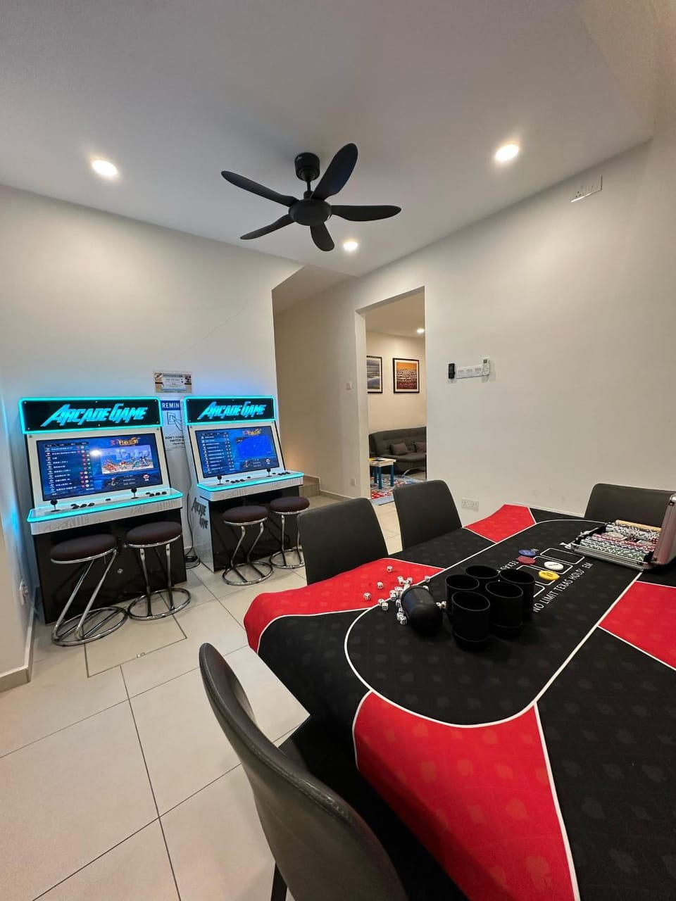 NEW, 5MinToJonkerStreet ! Town Area , Arcade, MELAKA 4BR 10PAX House in Malacca