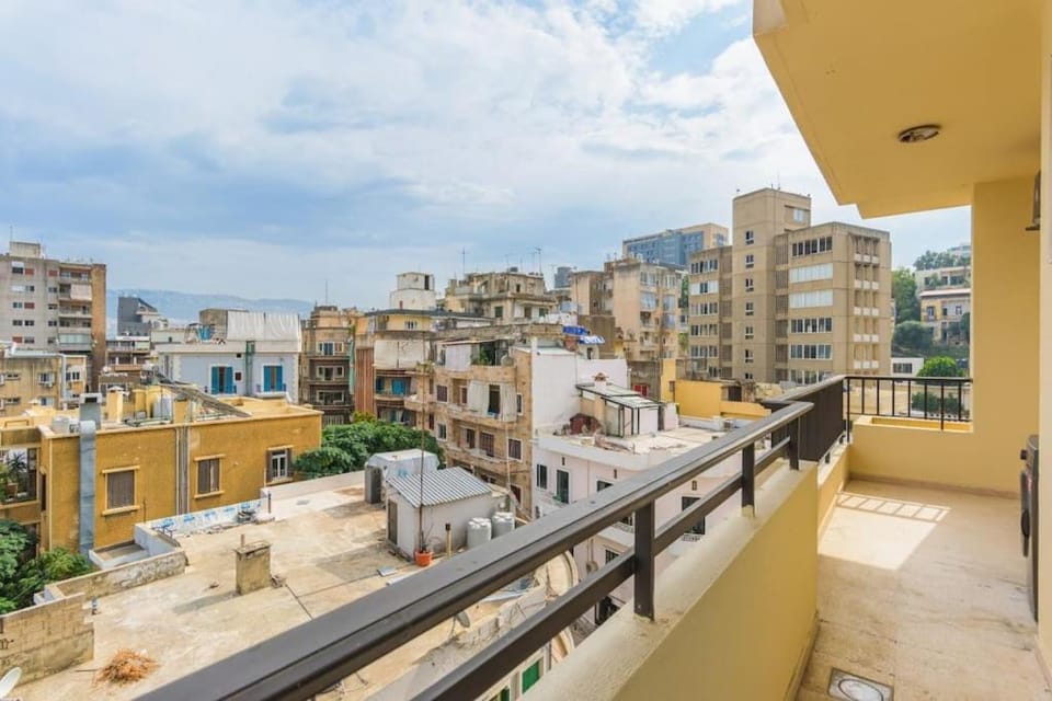 Alice 2-BR in Mar Mikhael Apartment in Africa