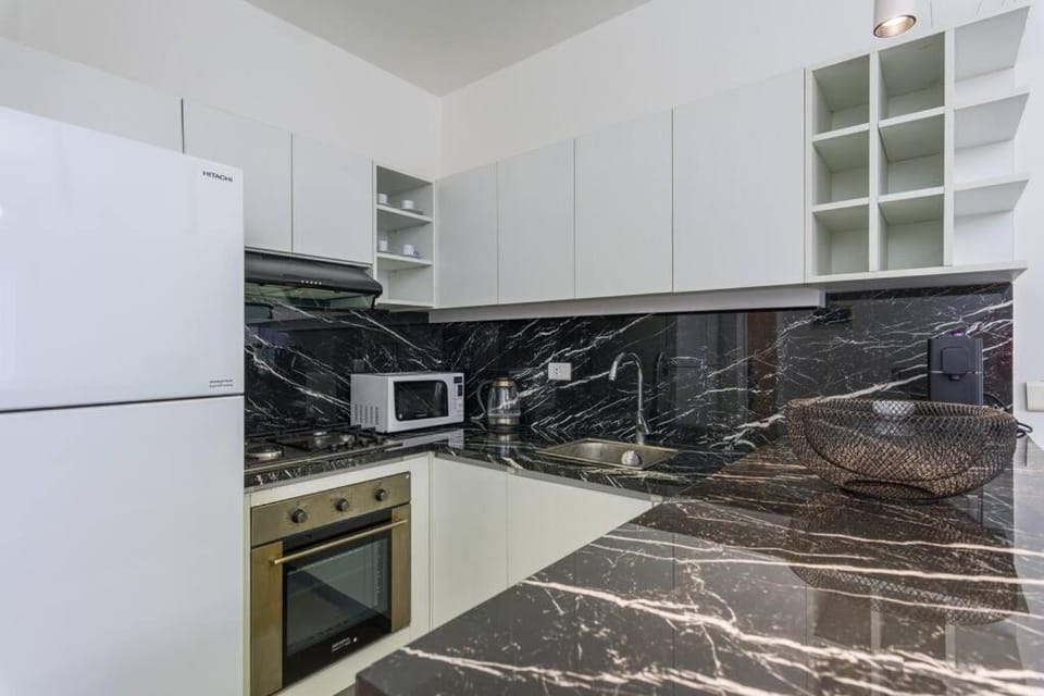 Luna 2-BR in Mar Mikhael Apartment in Africa