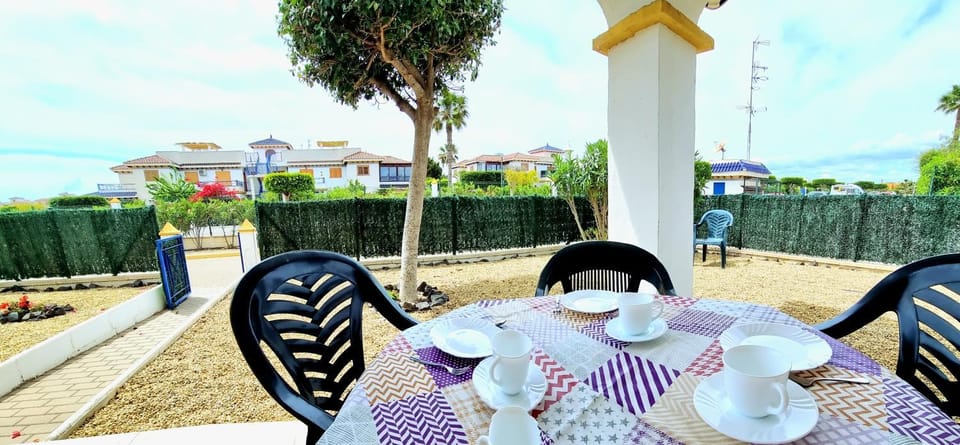 Patio, Day, Natural landscape, Garden, Garden, View (from property/room), Balcony/Terrace, Dining area, Garden view