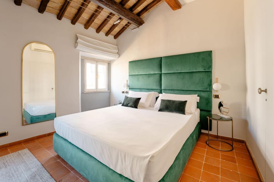 Giulia Penthouse - 5 min Piazza Navona Apartment in Rome