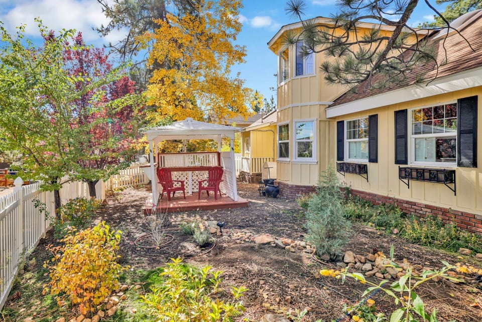 The winding lane house est 1932 #2360 House in Big Bear