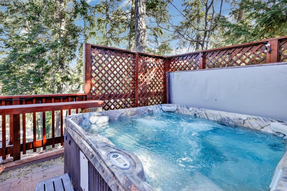 Bathroom, Bath