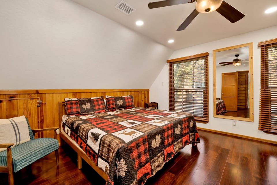 Bed, Bedroom
