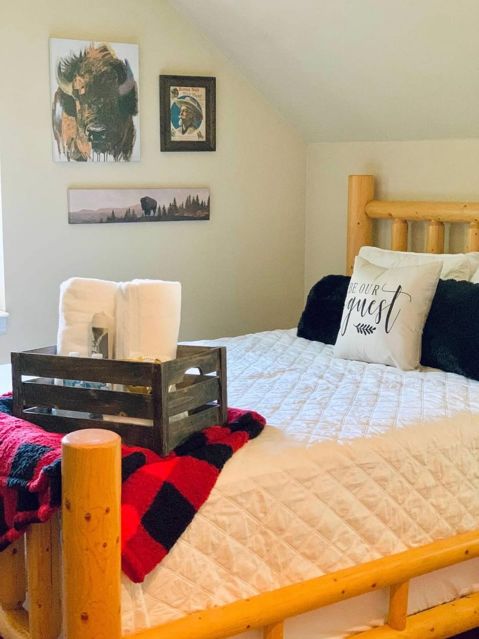 The Buffalo Suite @ The Historic Kanab Inn Country House in Kanab