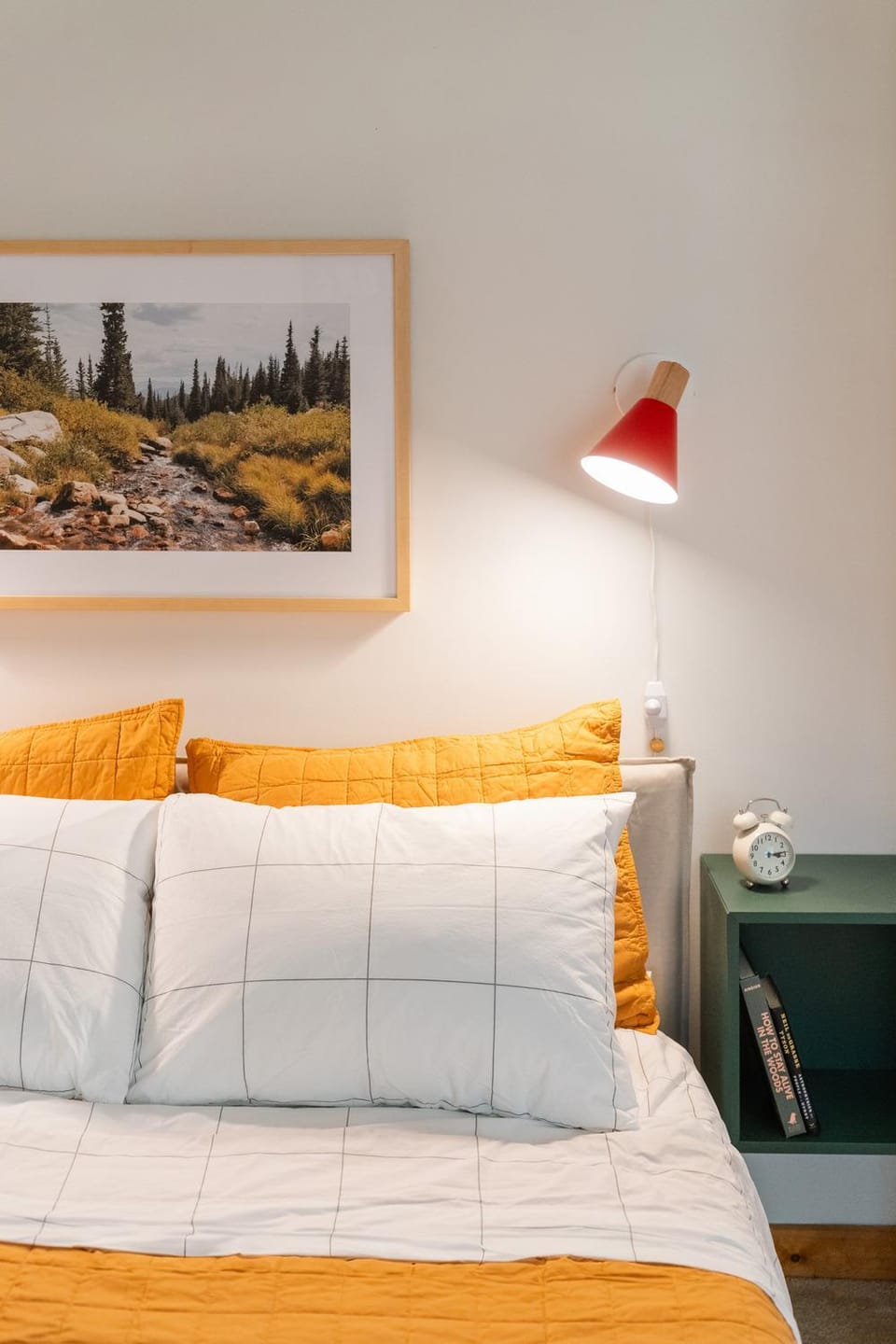 Bed, Decorative detail, Bedroom