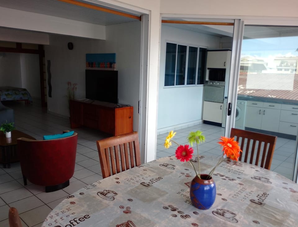 Révolution Tahiti Apartment in Pape'ete