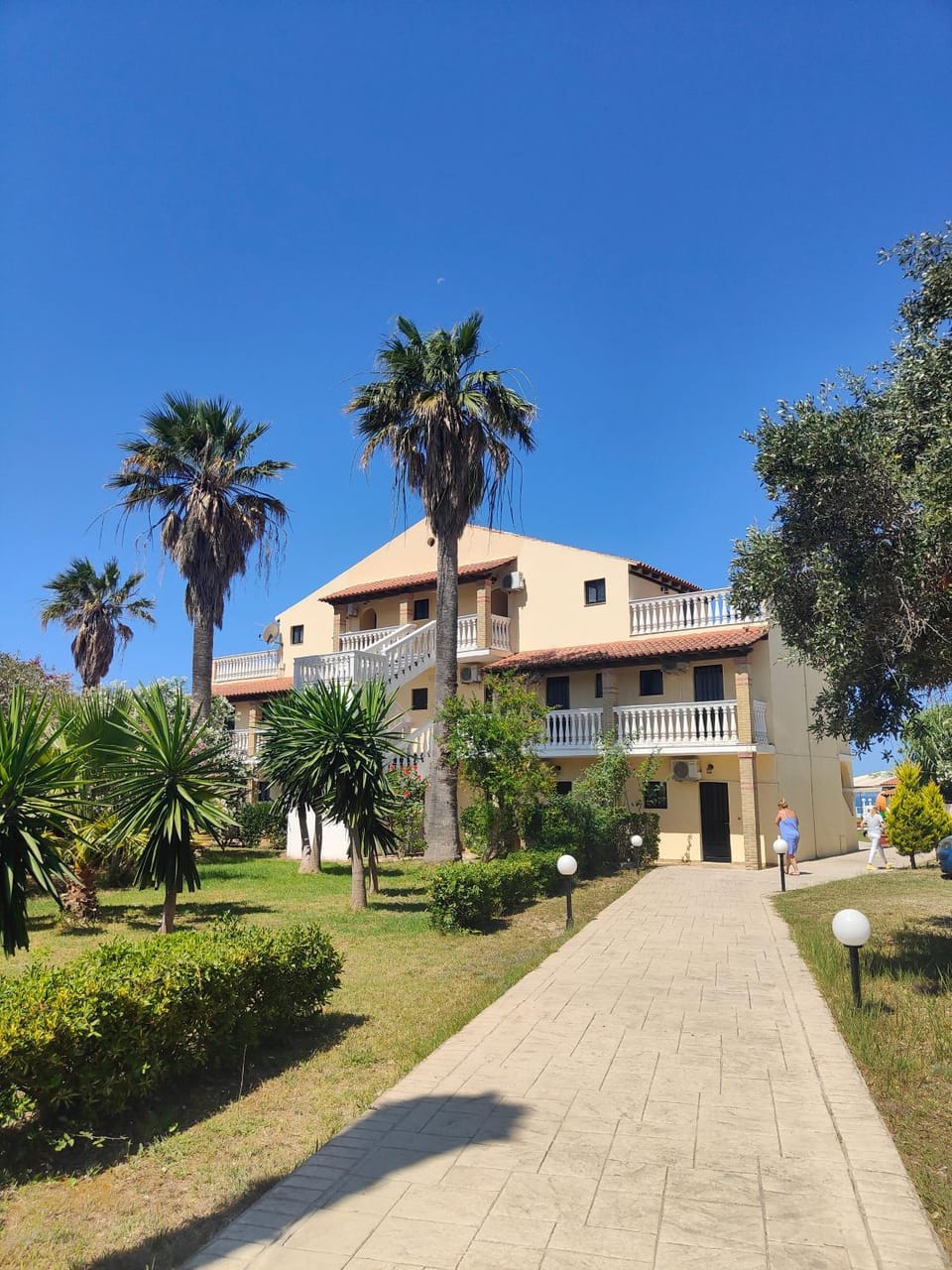 Property building, Facade/entrance