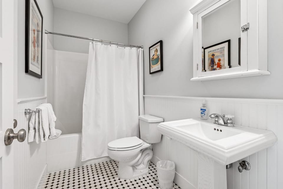 Along for the Ride at Seabrook Hospitality House in Seabrook