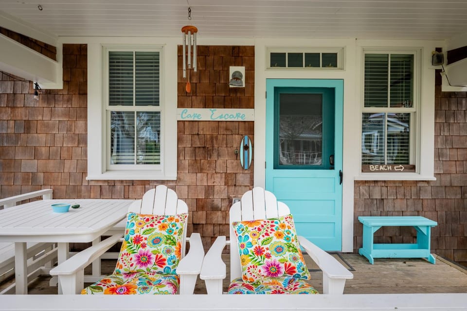 Patio, Day, Balcony/Terrace, Seating area
