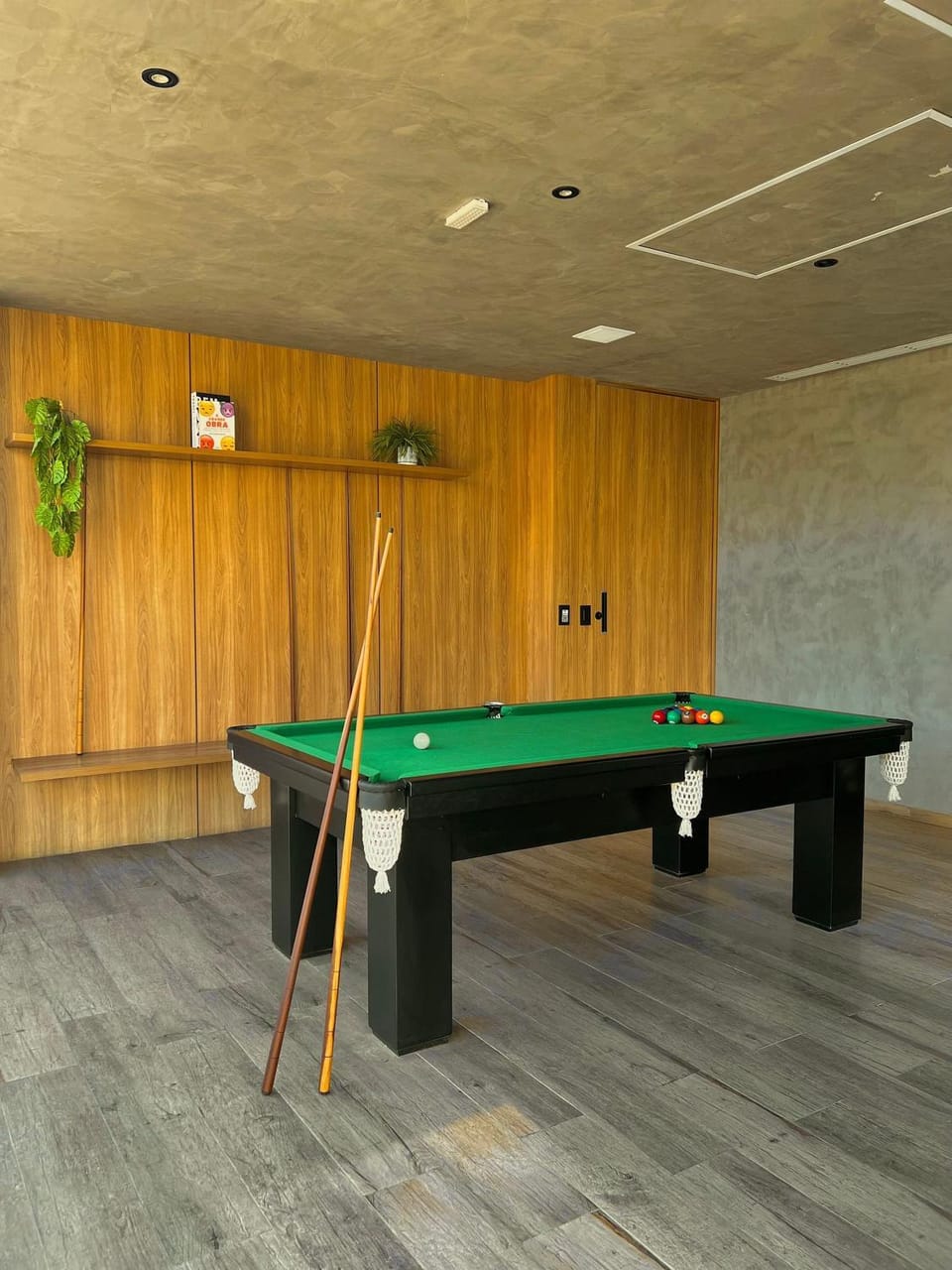 Property building, Billiard, Game Room