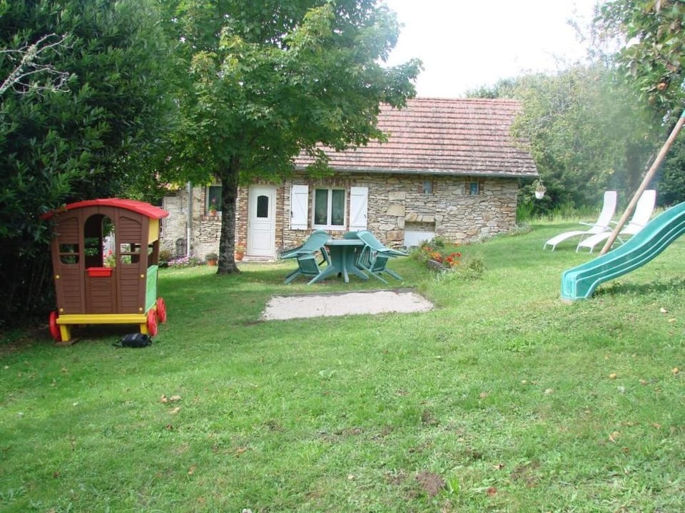 Gîte de France Gite de chouvert "francois" 3 épis - Gîte de France 4 personnes MAE-6374 Apartment in Nouvelle-Aquitaine