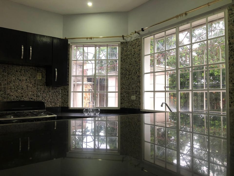 Casa de vacaciones el volcán House in Managua