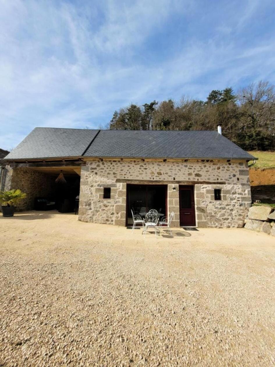 Gîte de France Gîte le petit air 3 épis - Gîte de France 3 personnes MAE-6624 Apartment in Argentat-sur-Dordogne