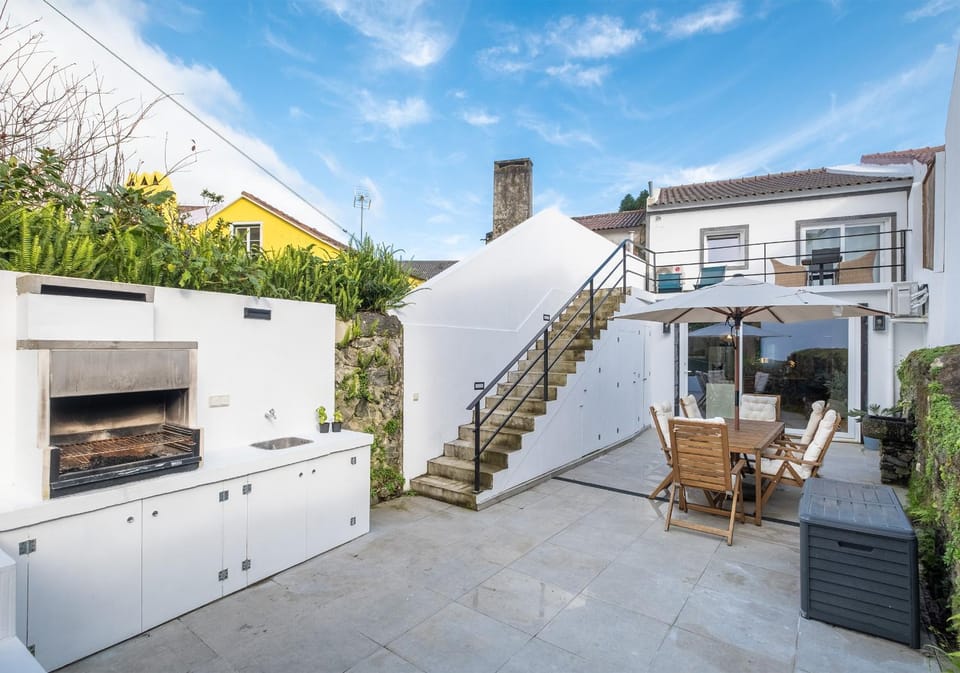 BBQ facilities, Garden