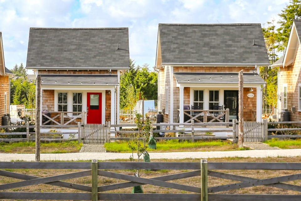 Property building, Day