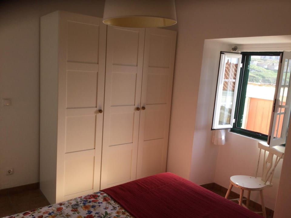 Bedroom, wardrobe