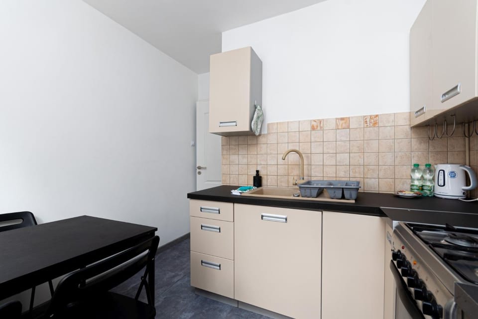 Kitchen or kitchenette, minibar, pet friendly, stove, toaster