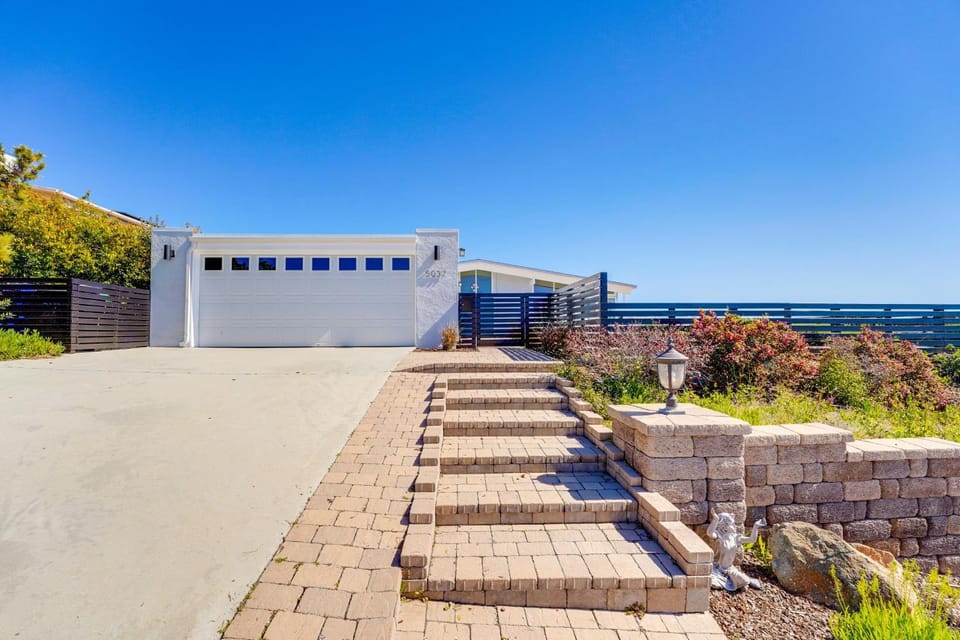Endless Views House in Pacific Beach