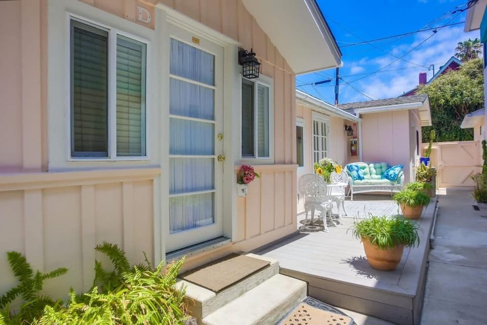 Diamond in the Village Apartment in La Jolla