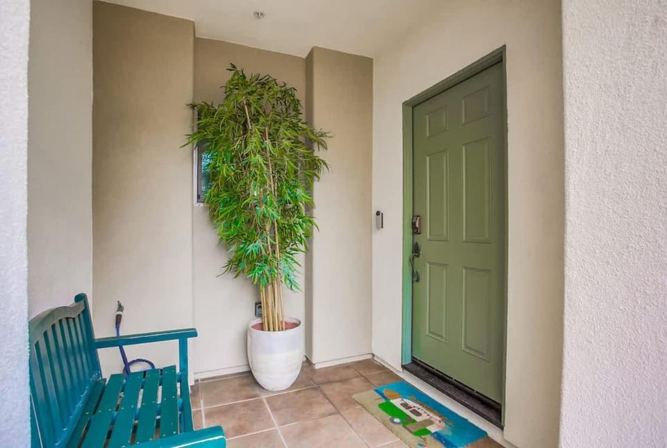 Just Sandy House in Pacific Beach